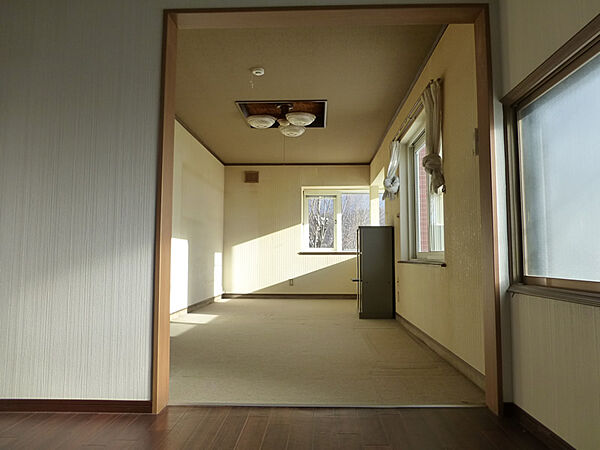 detached 北海道富良野市字老節布
地図を見る