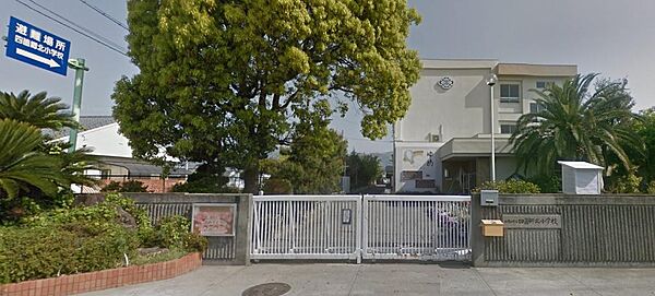 和歌山市立四箇郷北小学校まで１２００ｍ