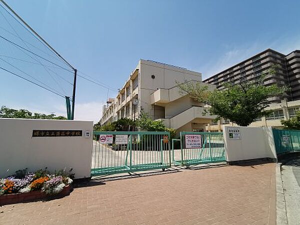 画像26:【中学校】堺市立五箇荘中学校まで1825ｍ