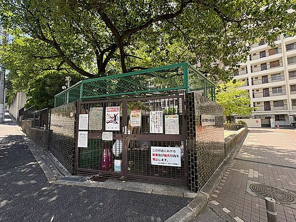 知識豊富なスタッフがお客様をサポートし、マイホーム探しのお手伝い。