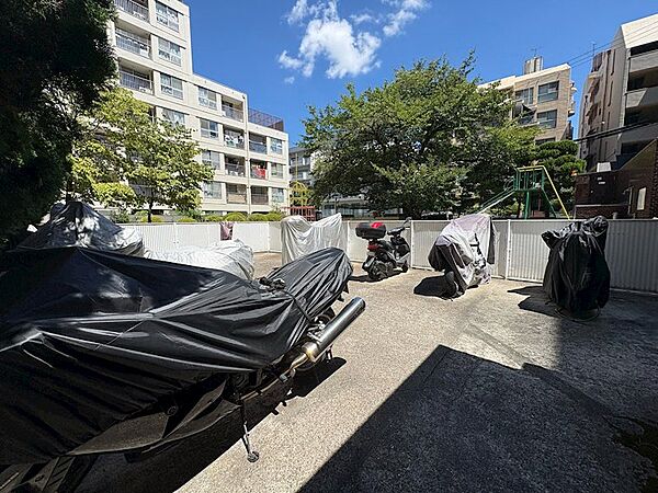 住まい選びのプロフェッショナル！地元北摂エリアに特化した地域担当の私たちにおまかせください。