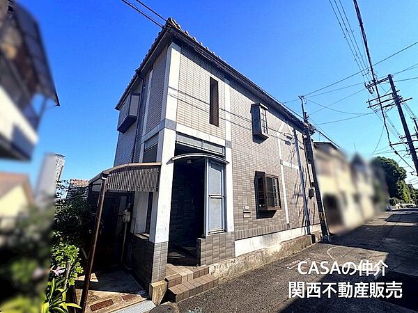 外観：327002995201