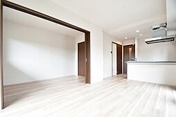 トラストコート中筋 503 5階1LDKのリビング/ダイニング