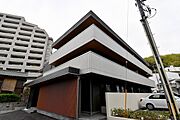 牛田駅より徒歩9分 築4年11ヶ月 3階建の賃貸物件