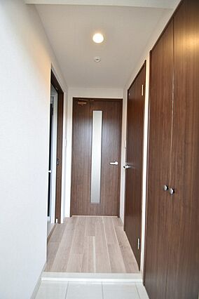 トラストコート中筋_内装_3