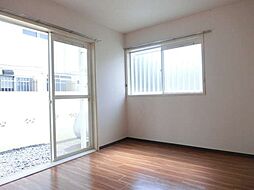 メゾンドール春日 101 1階1Kのリビング/ダイニング