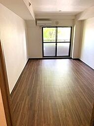 スワースモアS 204 2階1Kのリビング/ダイニング