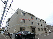 堀川町駅より徒歩7分 築12年3ヶ月 3階建の賃貸物件