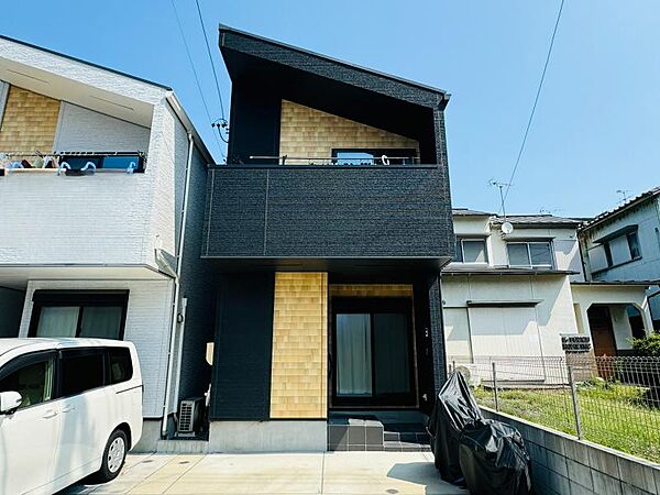 外観：323000324731