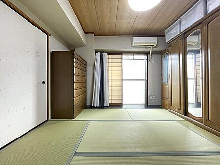 あると嬉しい和室♪畳の温かみはフローリングにはない良さです◎