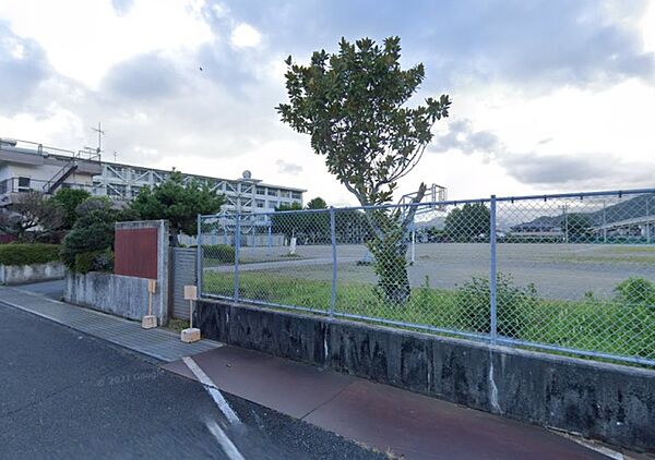 画像3:静岡市立賤機中学校