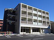 県立美術館前駅より徒歩30分 3階 築9年4ヶ月の賃貸物件