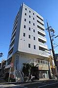 日吉町駅より徒歩2分 4階 築18年の賃貸物件