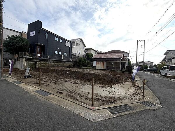 建築条件はございません。お好きなハウスメーカーで建築可能です。
