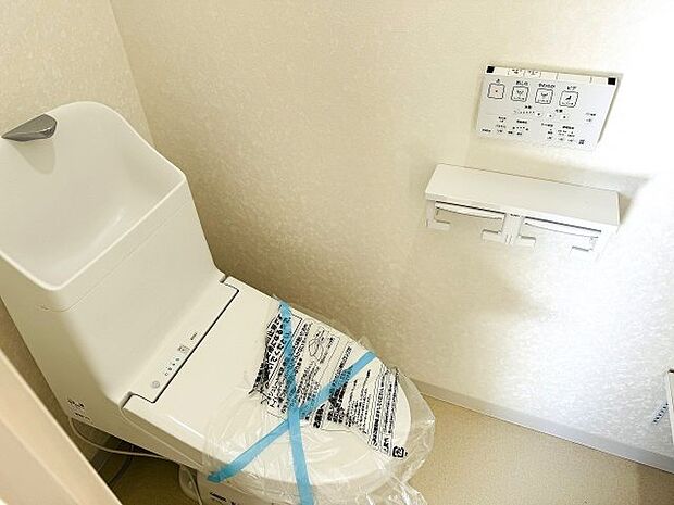〜暖房温水洗浄機能付きトイレ　冬場は特に嬉しい機能ですね〜