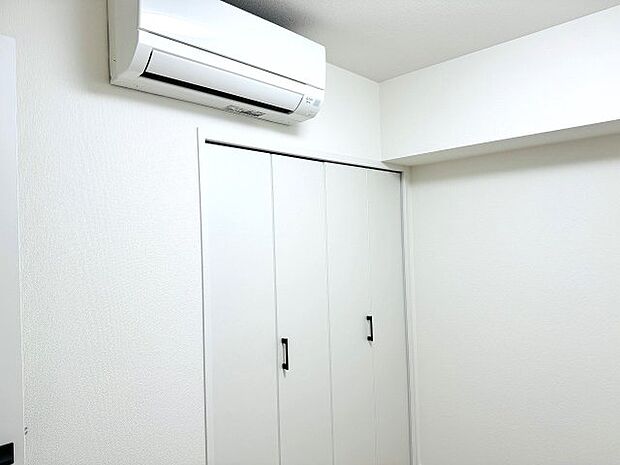 〜こちらの洋室にもエアコン付き、計2台エアコンが新規設置されています〜