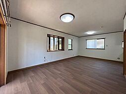 JR五日市線 秋川駅 徒歩8分の賃貸アパート 1階1LDKのリビング/ダイニング