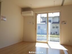 JR青梅線 昭島駅 徒歩20分の賃貸アパート 1階1LDKのリビング/ダイニング