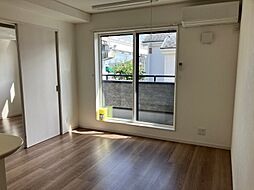 多摩都市モノレール 万願寺駅 徒歩6分の賃貸タウンハウス 2LDKのリビング/ダイニング