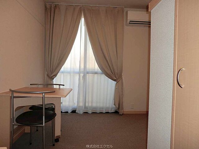 寝室