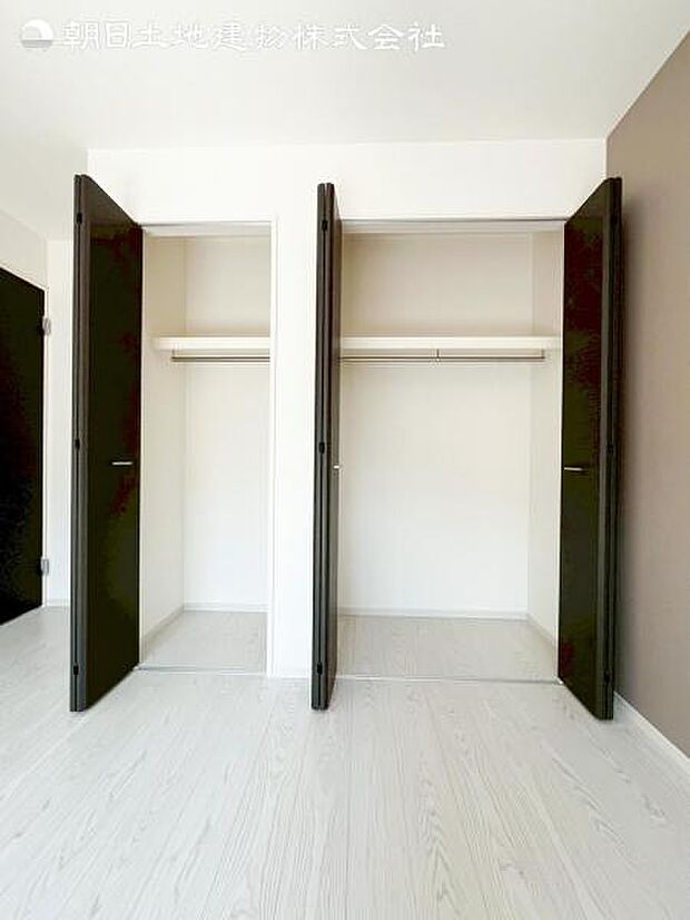 すぐのご見学や資料請求などお気軽にお問い合わせください