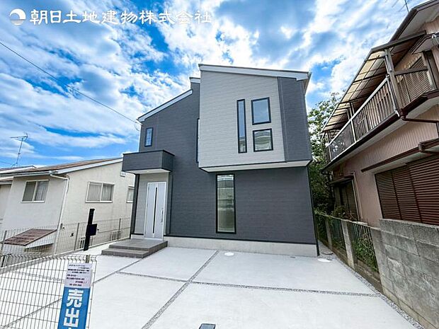 すぐの見学や資料請求などお気軽にお問い合わせお待ちしております