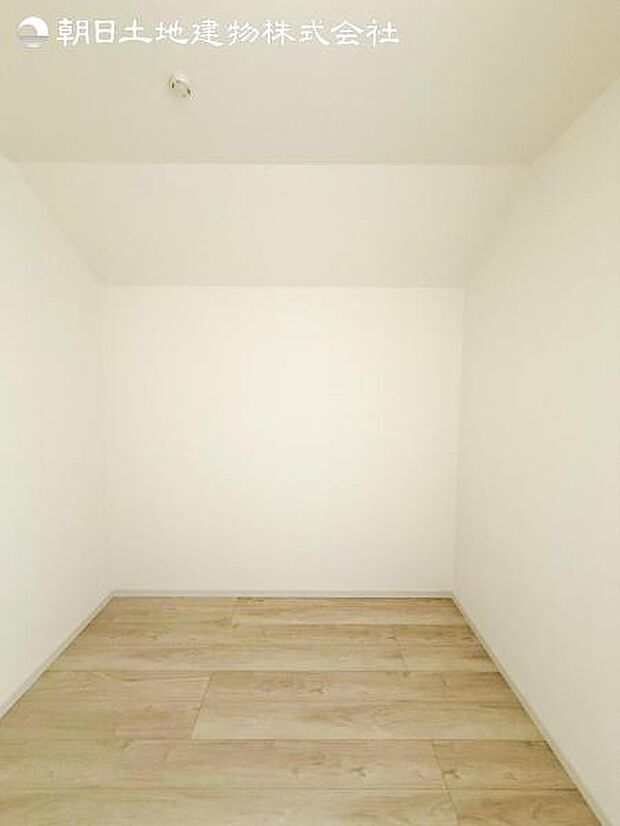 すぐの見学や資料請求などお気軽にお問い合わせお待ちしております