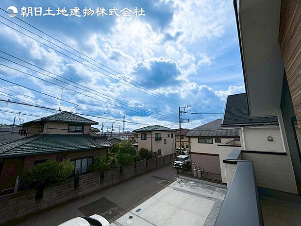 すぐの見学や資料請求などお気軽にお問い合わせお待ちしております