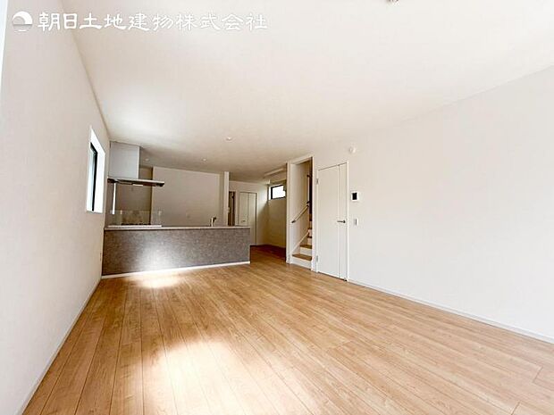 すぐの見学や資料請求などお気軽にお問い合わせお待ちしております