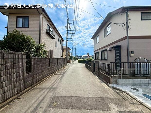 すぐの見学や資料請求などお気軽にお問い合わせお待ちしております