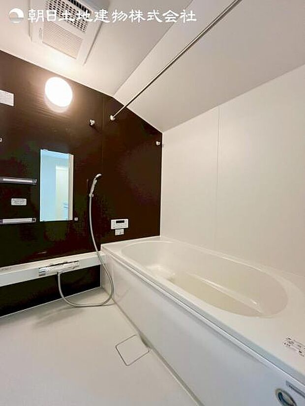 すぐの見学や資料請求などお気軽にお問い合わせお待ちしております