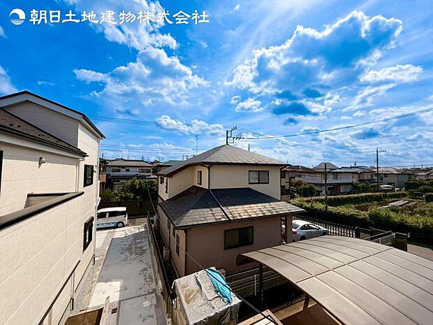 すぐの見学や資料請求などお気軽にお問い合わせお待ちしております