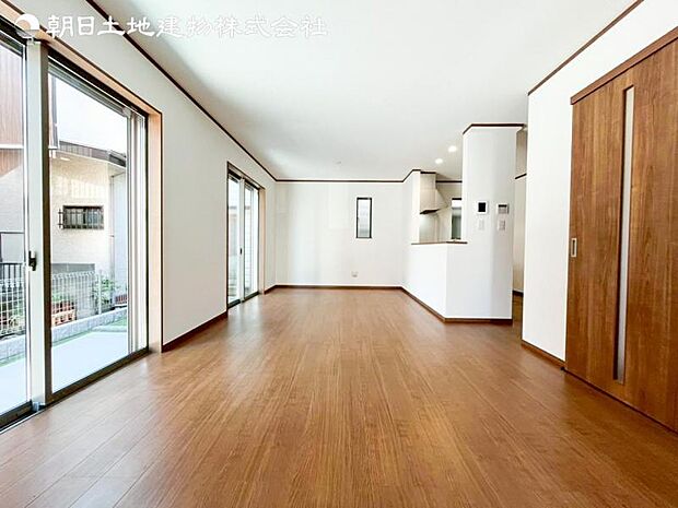 すぐのご見学や資料請求などお気軽にお問い合わせください