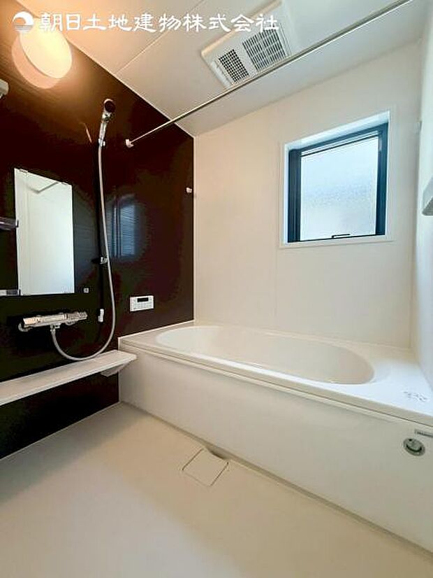 ご見学予約や資料請求などお気軽にお問い合わせください