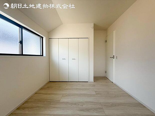 ご見学予約や資料請求などお気軽にお問い合わせください