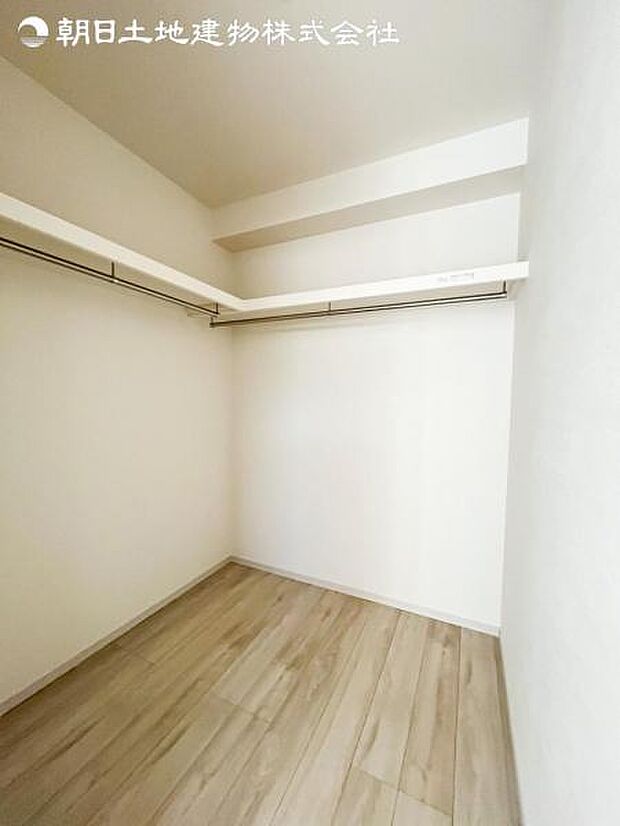 ご見学予約や資料請求などお気軽にお問い合わせください