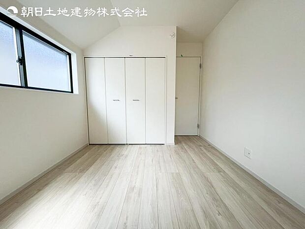 ご見学予約や資料請求などお気軽にお問い合わせください