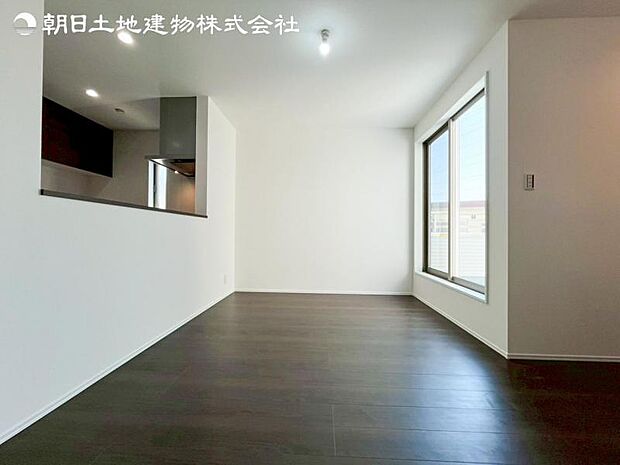 すぐの見学や資料請求などお気軽にお問い合わせください