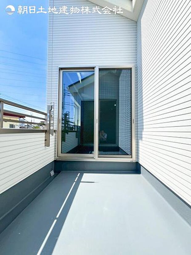 すぐの見学や資料請求などお気軽にお問い合わせください