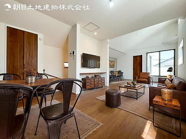 本画像はCGで作成しており、実際に現地に家具は置かれておりません。尚価格に家具は含まれておりません。