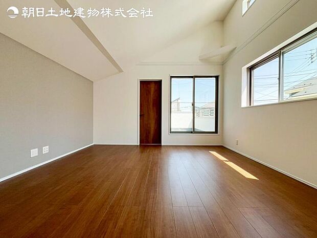 すぐの見学や資料請求などお気軽にお問い合わせください