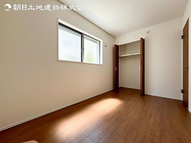 すぐの見学や資料請求などお気軽にお問い合わせください