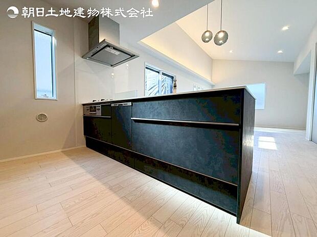 すぐの見学や資料請求などお気軽にお問い合わせお待ちしております