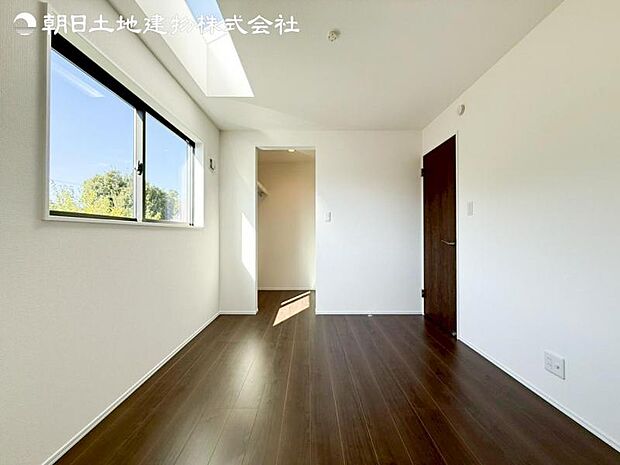 すぐの見学や資料請求などお気軽にお問い合わせお待ちしております