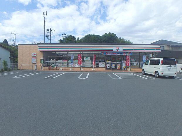 セブンイレブン町田堺店まで約522〜566m