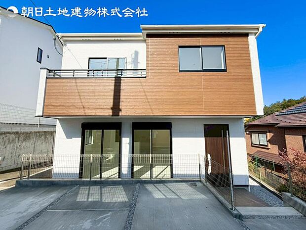 すぐの見学や資料請求などお気軽にお問い合わせお待ちしております