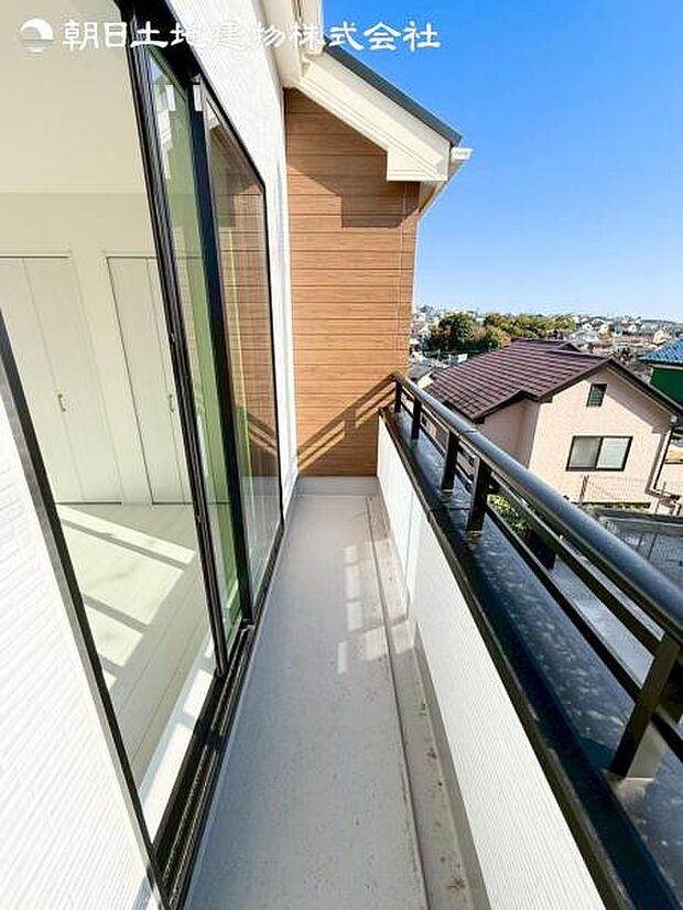 すぐのご見学予約や資料請求などお気軽にお問い合わせお待ちしております