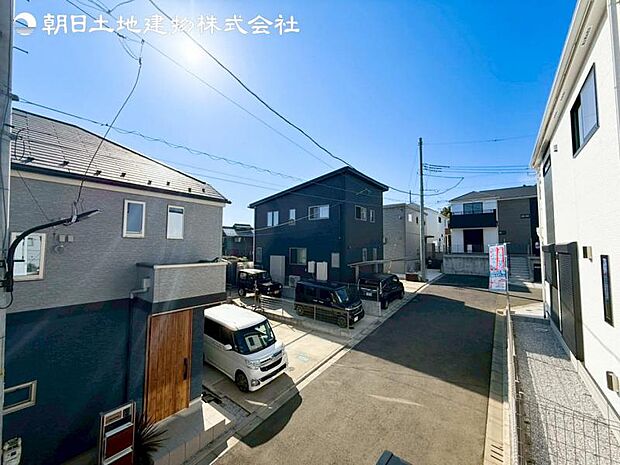 すぐのご見学予約や資料請求などお気軽にお問い合わせお待ちしております