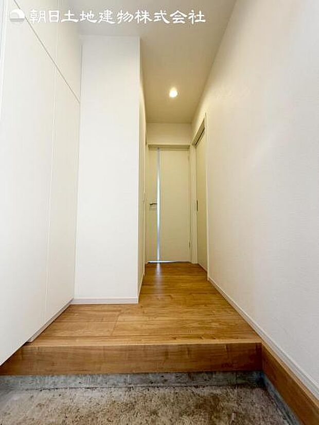 すぐの見学や資料請求などお気軽にお問い合わせお待ちしております