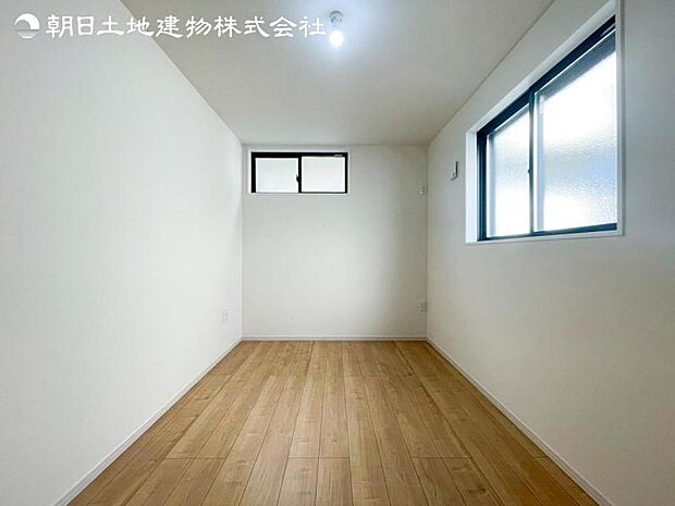 すぐのご見学予約や資料請求などお気軽にお問い合わせお待ちしております